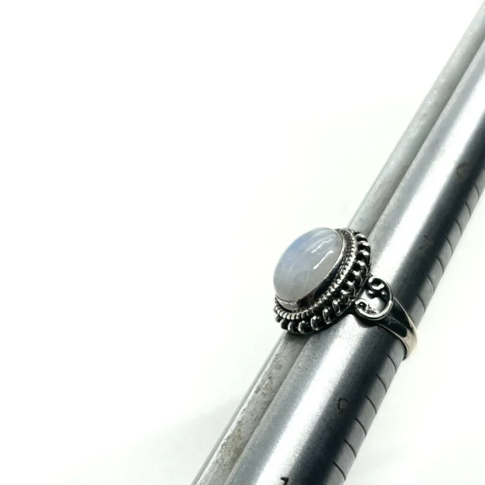 STERLING SILVER MOONSTONE Ring Oval Cabochon India  Signed Vintage Size 7.5